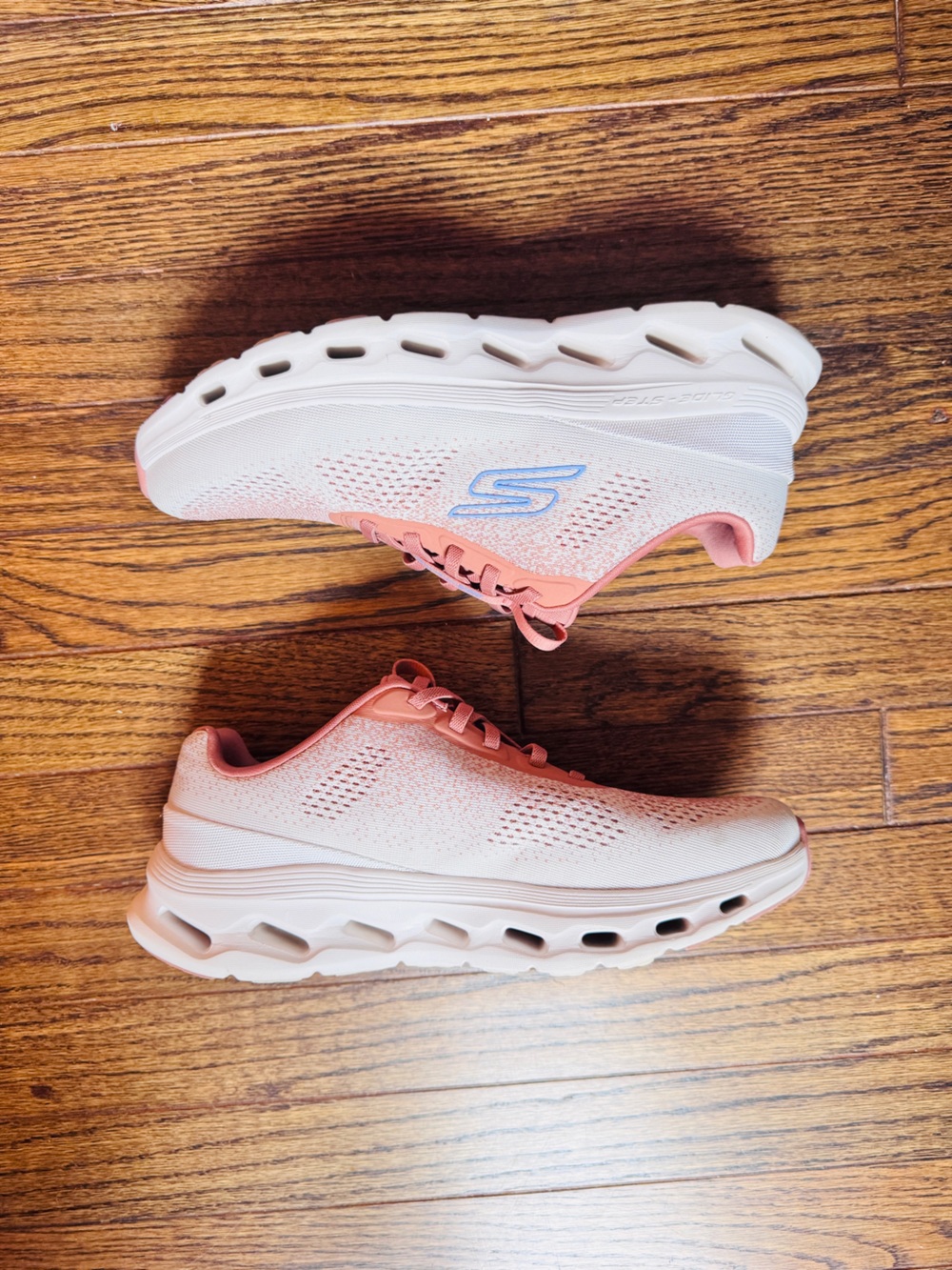 Skechers GOwalk Lightweight Pink & White Knit Walking Shoes